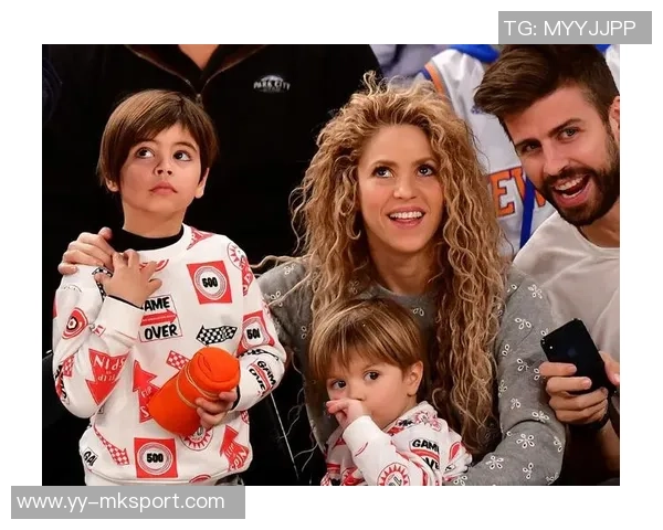 西媒报道夏奇拉与皮克恢复直接沟通打破沉默关系逐渐改善