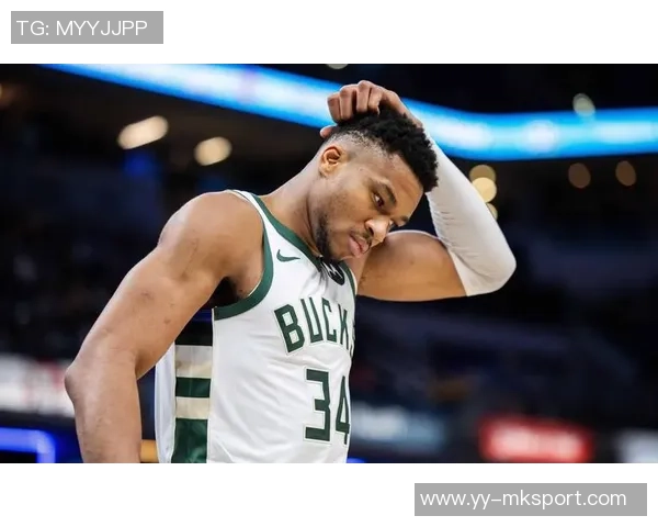 字母哥荣膺五大荣誉成就欧锦赛季军总冠军NBA杯双料MVP与DPOY三兄弟同队共创辉煌