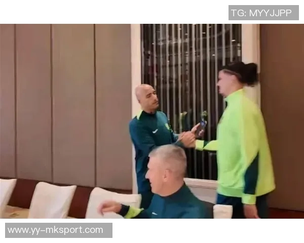 媒体人透露汉堡中卫拉莫斯薪资要求低或将加盟国安曾推荐给泰山队